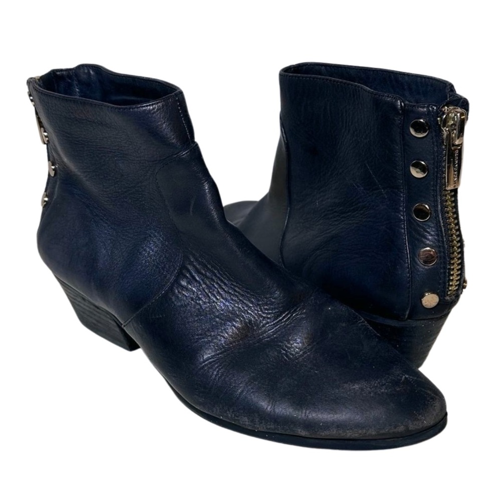 Vince Camuto Cinza Studded Booties Black